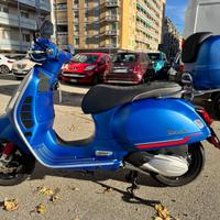 Piaggio Vespa 300 GTS hpe Super Sport - 03/2021