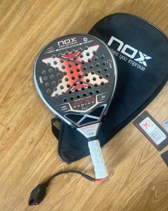 Racchetta padel