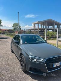 Audi A3 Sportback 1.6 116cv ( trattabile)