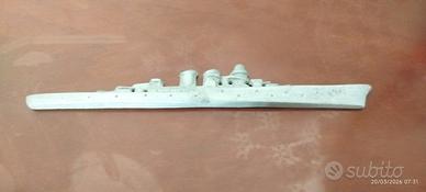 modello di nave militare anni 40