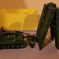 modellino carro armato posa ponti Dinky Toys
