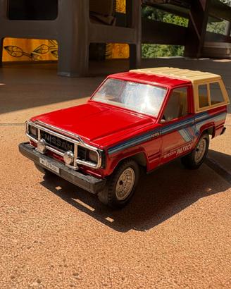 Nissan Patrol Polistil 1/25