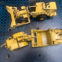caterpillar modellini scala 1:50