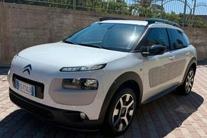 Citroen C4 Cactus 1.6 BlueHDi 100 Shine