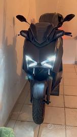 yhamaha x max 300 tech max