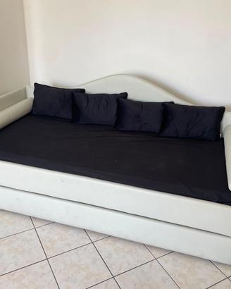 Divano letto a castello