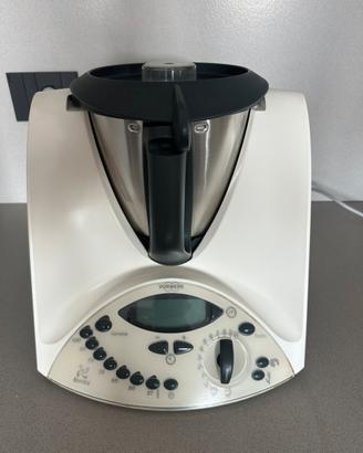 Bimby Vorwerk completo di accessori