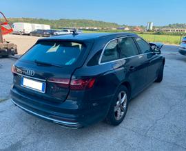 Audi A4 Avant 30 2.0 tdi mhev S Line 136cv s-troni