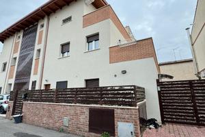 Villalba trilocale recente costruzione