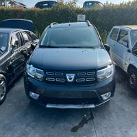 Dacia Logan del 2019 per ricambi