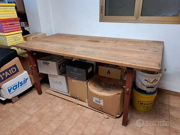 Tavolo da lavoro in legno e ferro smontabile