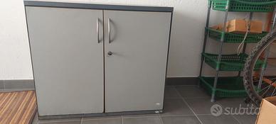 Mobiletto basso da ufficio