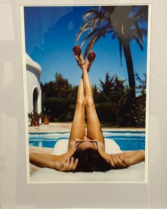 Teddy Marks - Fotografia “red shoes in the air”