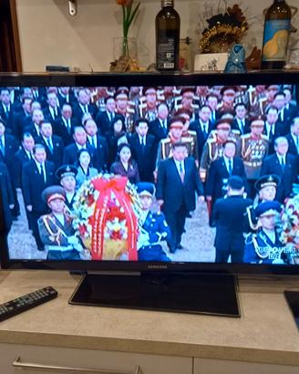 Televisore samsung 44 pollici