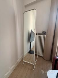 Knapper-IKEA-SPECCHIO DA TERRA