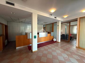 UFFICIO A SELVAZZANO DENTRO