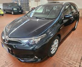 TOYOTA Auris Touring Sports 1.8 Hybrid Business