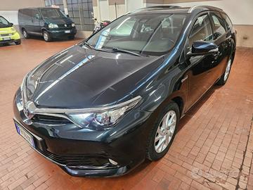 TOYOTA Auris Touring Sports 1.8 Hybrid Business