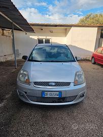 Ford fiesta 1.4 TDCI unipro