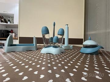 Set cucina 7 pezzi: olio, sale e portarotolo