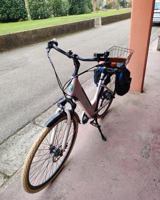 BICI ELETTRICA 