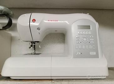 Macchina da cucire Singer Curvy 8770