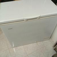 Congelatore a pozzetto