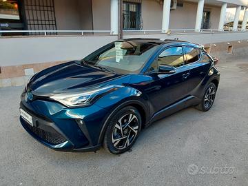 Toyota C-HR 1.8 Hybrid E-CVT Trend KM 4.400
