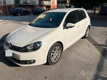 VOLKSWAGEN Golf 6ª serie - 2011