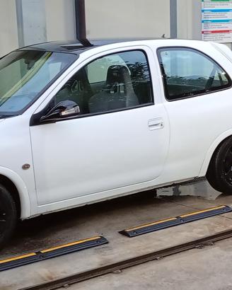 Opel corsa B anno 1994