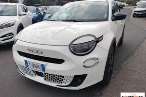 FIAT - 600 1.2 hybrid La Prima 110cv Automatica
