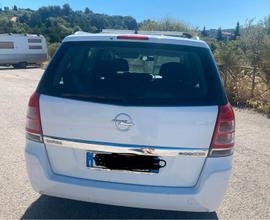 OPEL Zafira - 2009