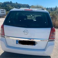 OPEL Zafira - 2009