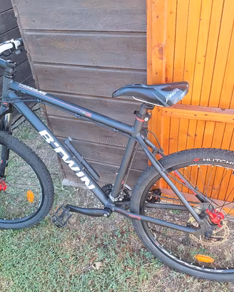 B-twin rockrider 520