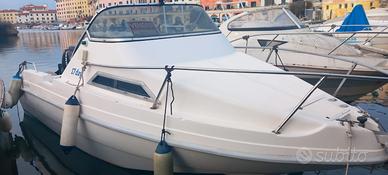 Barca Semicabinata Capelli + Diritto di Ormeggio