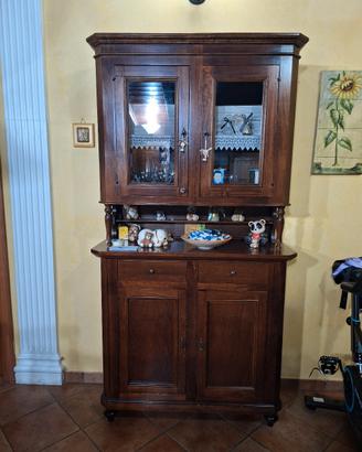 mobile vetrina arte povera