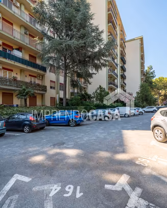 4 vani 111 mq in Residence zona Via L. da Vinci