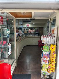 attività bar/caffetteria con spazio esterno
