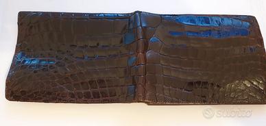 portafoglio in pelle di coccodrillo