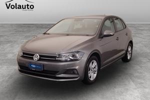 VOLKSWAGEN Polo VI 2017 - Polo 5p 1.0 mpi Comfortl