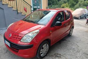 Nissan benzina