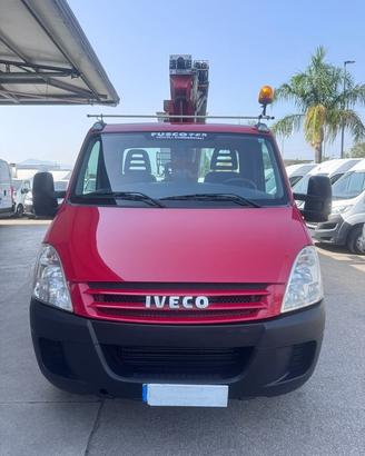 IVECO DAILY 35C10 PIATTAFORMA AEREA - 11.2009