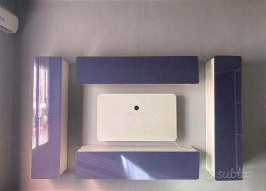 Armadi a parete e supporto TV