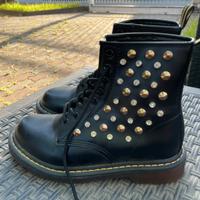 Scarpe da donna anfibi