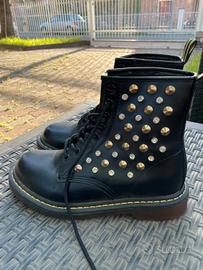 Scarpe da donna anfibi