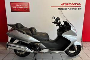 Honda Silver Wing 400