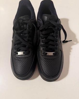 Nike Air Force 1 SP Perforated Black EU 40,5 nuove