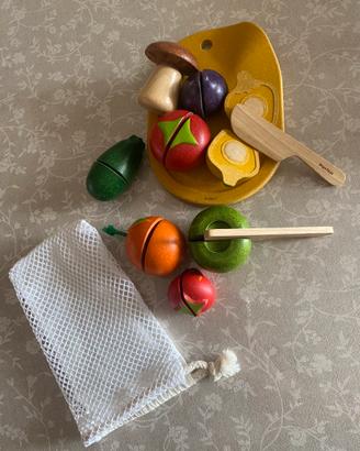 Plan Toys - frutta e verdura tagliare - MONTESSORI