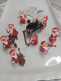 orchestrina di babbi natali  musicisti