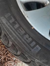 pneumatici da neve 205/55/r16  pirelli e nokian